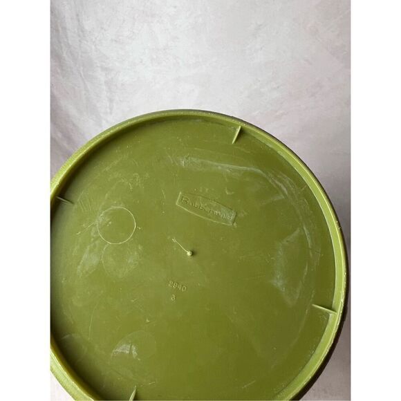 Vintage Rubbermaid Trashcan Waste Bin - Picture 6 of 8